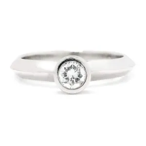 Round Diamond Bezel Set Solitaire Engagement Ring 18K .25ct